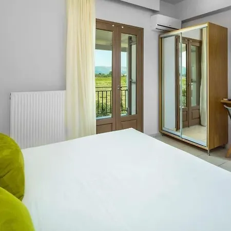 Sleeps 9 Pool Air Con Wifi Вилла *